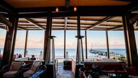 从佛罗里达州 Beach House Pompano 餐厅看到的大西洋美景 从佛罗里达州 Beach House Pompano 餐厅看到的大西洋美景