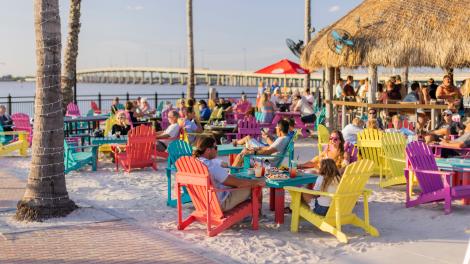 佛罗里达州蓬塔戈尔达的 TT's Tiki 酒吧 佛罗里达州蓬塔戈尔达的 TT's Tiki 酒吧