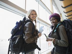 游客抵达美国 游客抵达美国