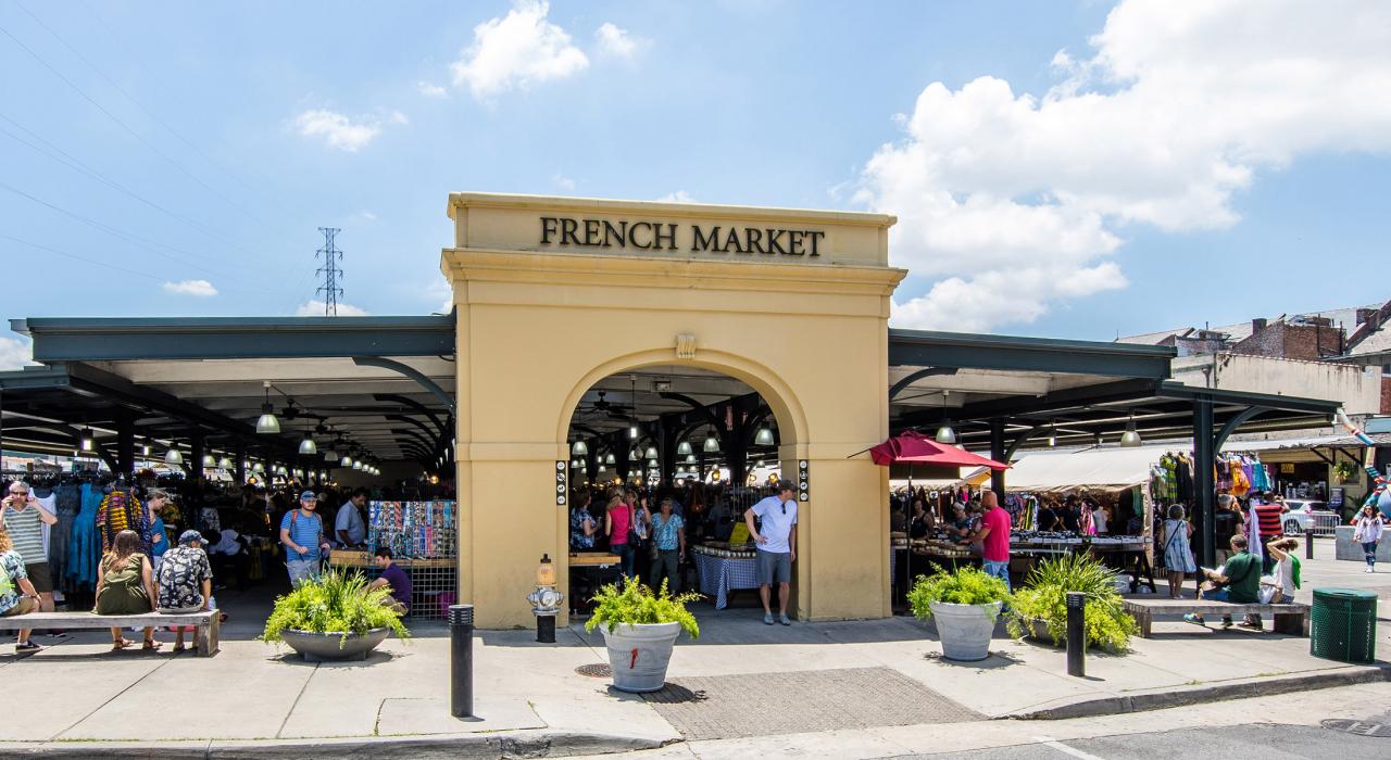 法国市场是路易斯安那州新奥尔良倍受欢迎的购物场所